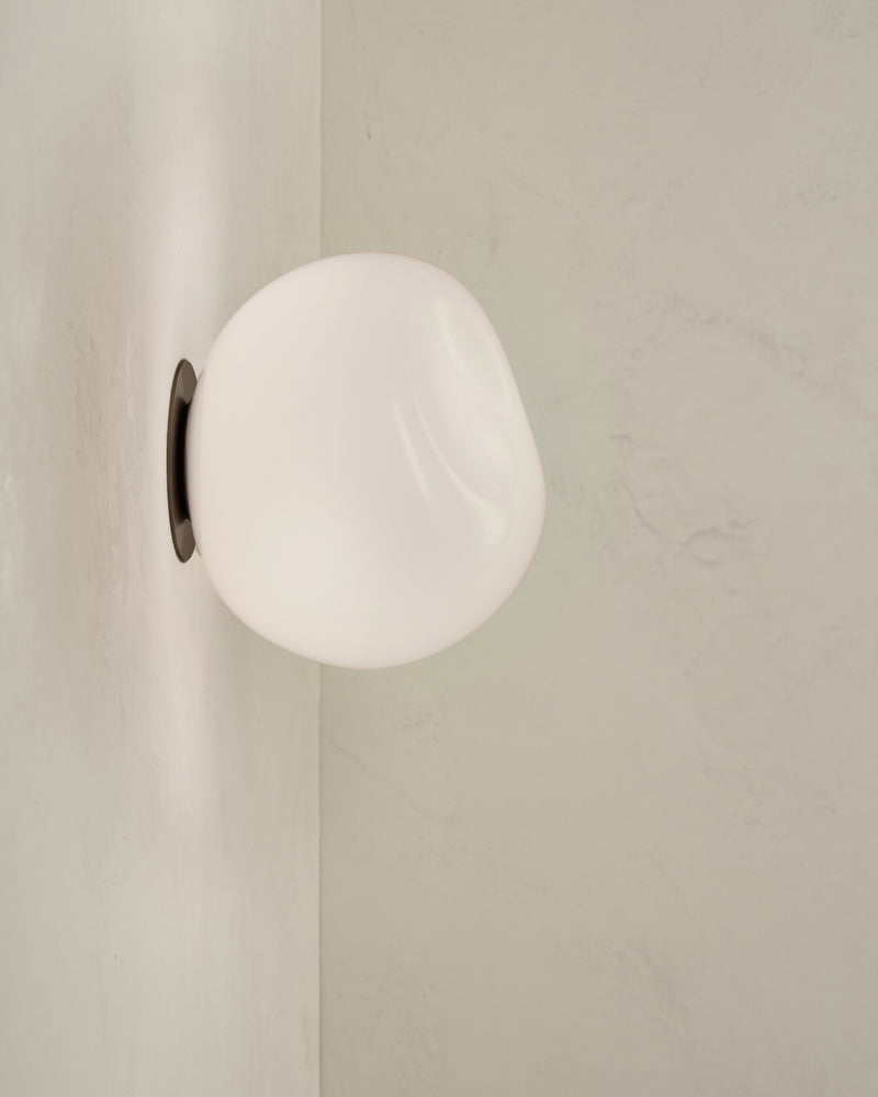 Lacuna Sconce - Medium