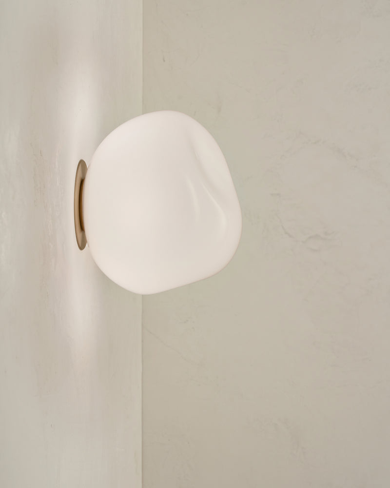 Lacuna Sconce - Medium