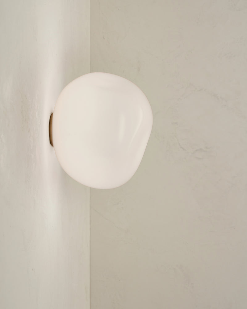 Lacuna Sconce - Medium