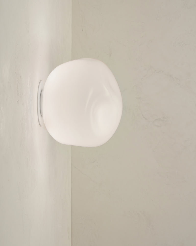 Lacuna Sconce - Medium